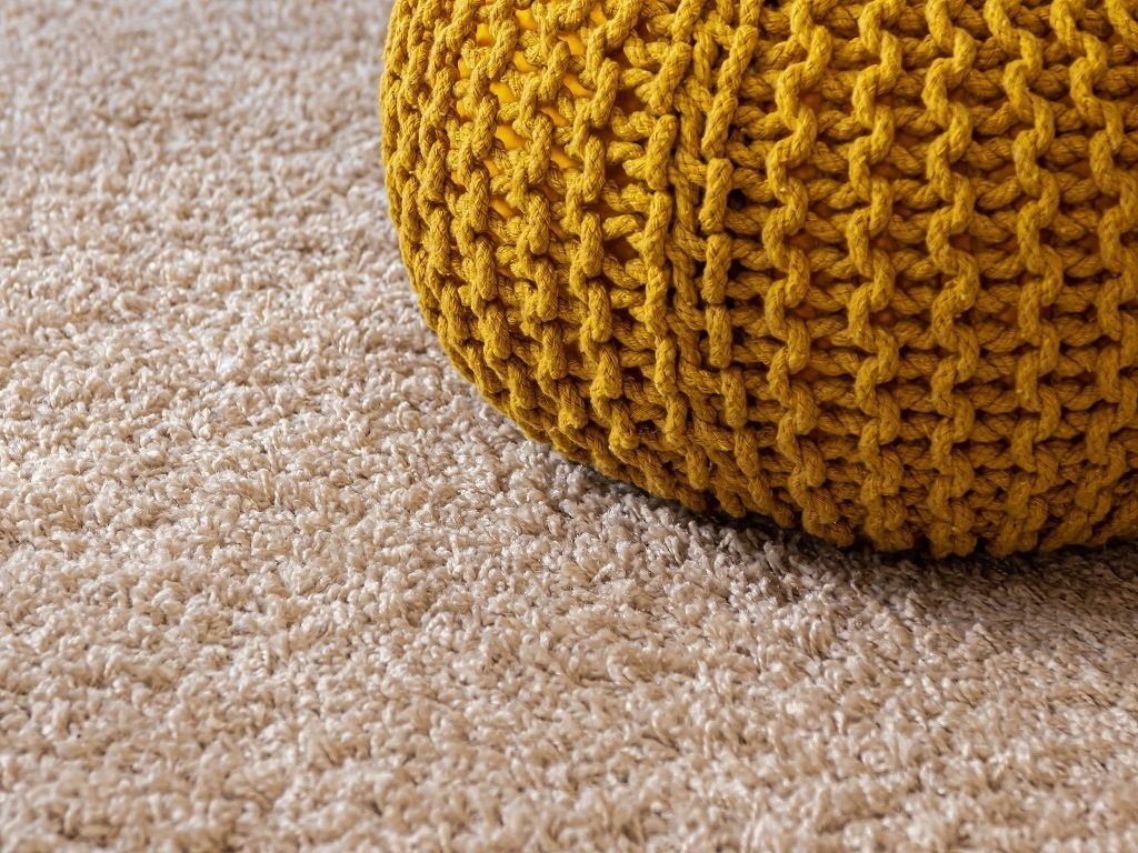 9 Jenis Karpet Lantai Populer Berdasarkan Bahannya 