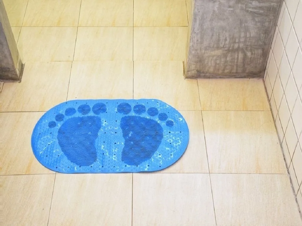 3 Kelebihan dan Kekurangan Material PVC untuk Rumah