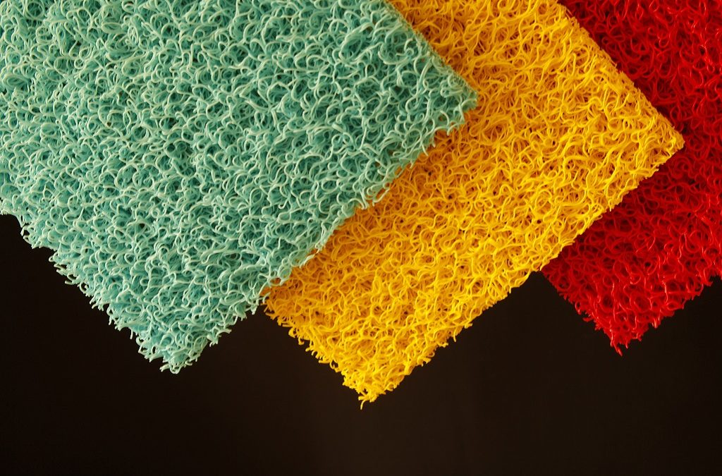 4 Keunggulan Karpet Mie PVC di Mobil Anda, Mudah Dibersihkan!